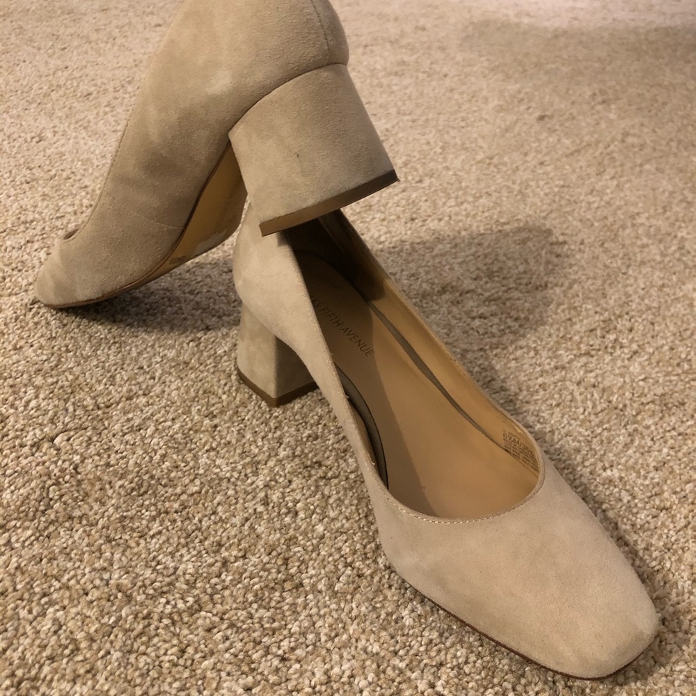 Saks Fifth Avenue Small block heel shoes